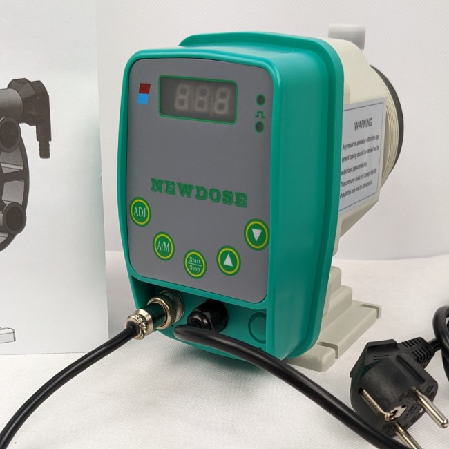 Мембранный дозирующий насос NewDose DP-06-05-LM, 6 л/ч, 140 впрысков