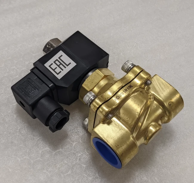 Соленоидный клапан электромагнитный 2W-40N нормально открытый, 1 1/2", 220V, латунь