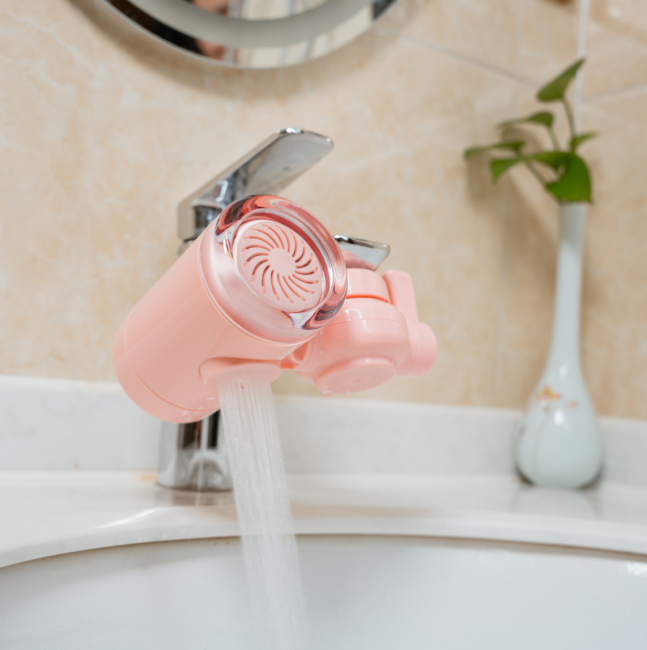 Фильтр-насадка на кран Beauty для воды. Ультрафильтрация на кране в ванной комнате